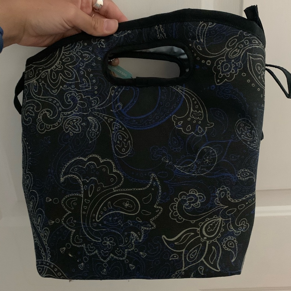 NWT Insulated lunch bag